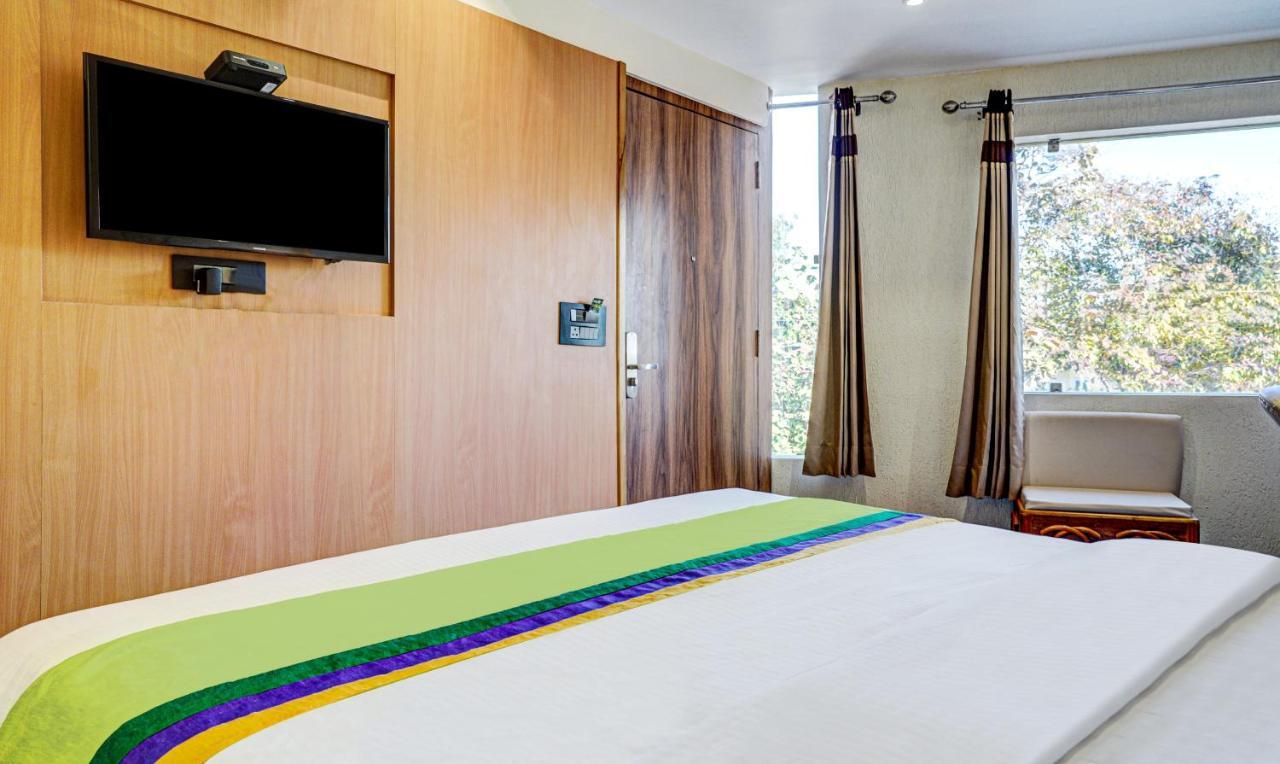 Hotel Sun Grand Dehradun Bagian luar foto